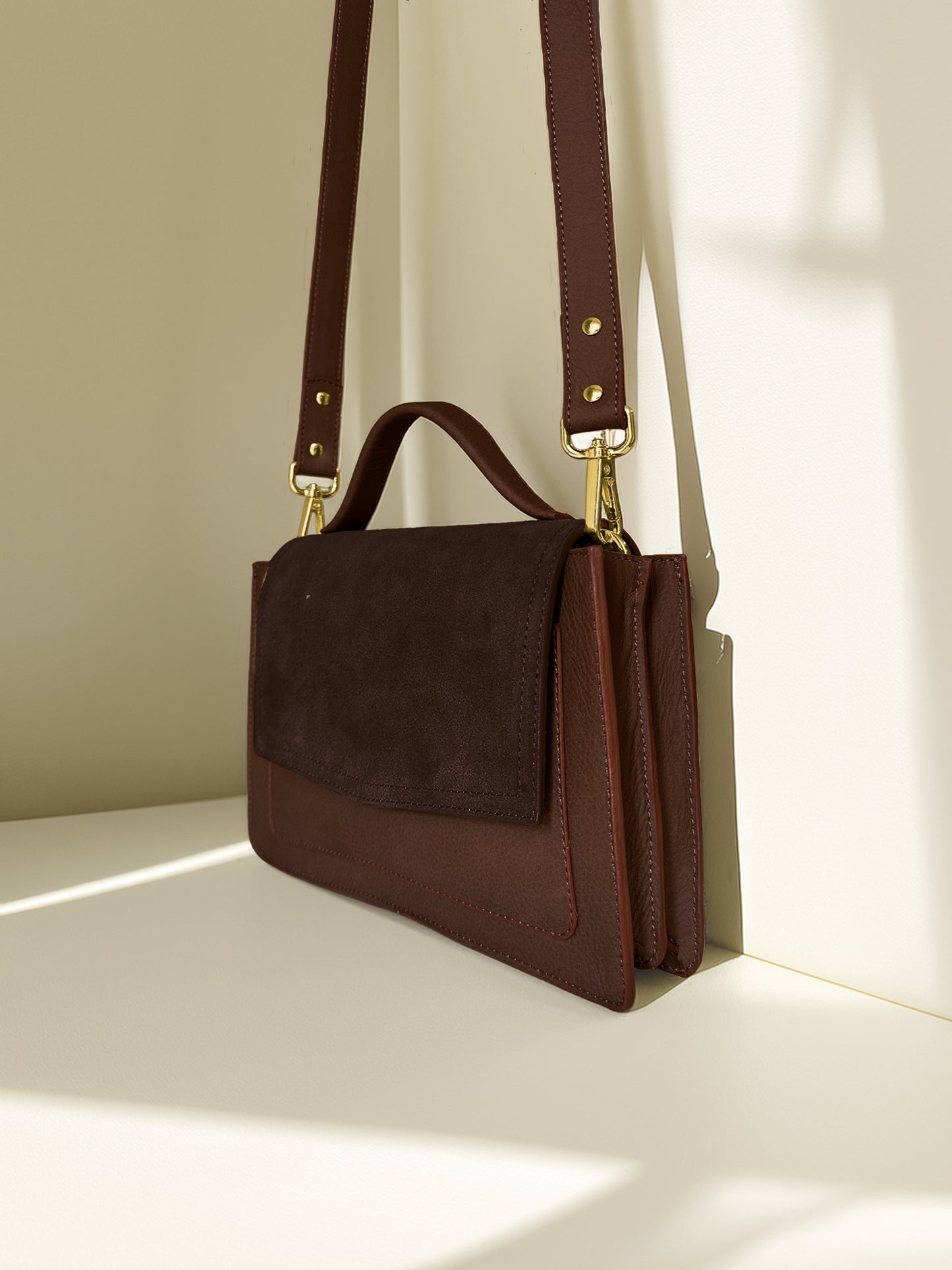 Anné - Dark Brown