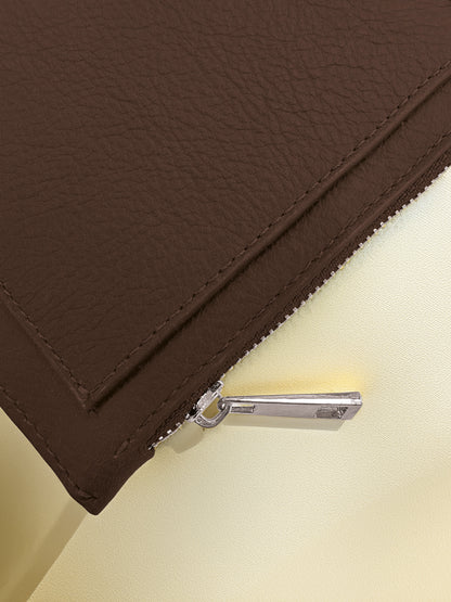 Dia - Dark Brown