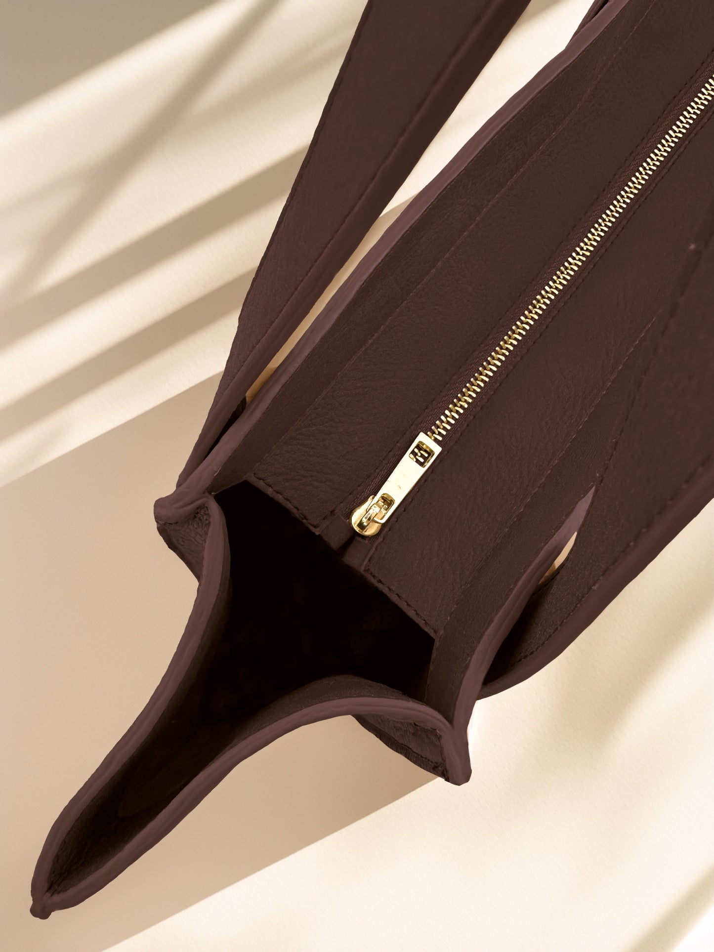 Exau - Dark Brown