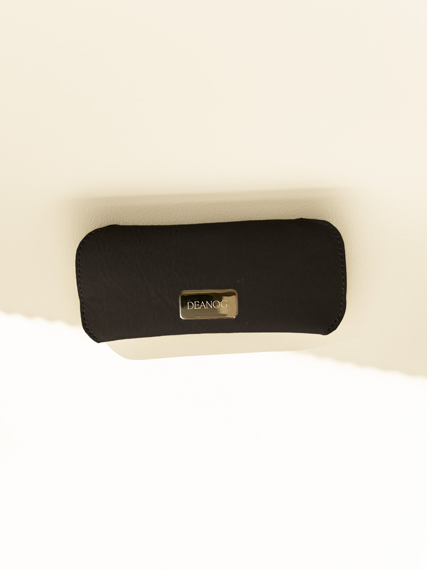 Gava - Black
