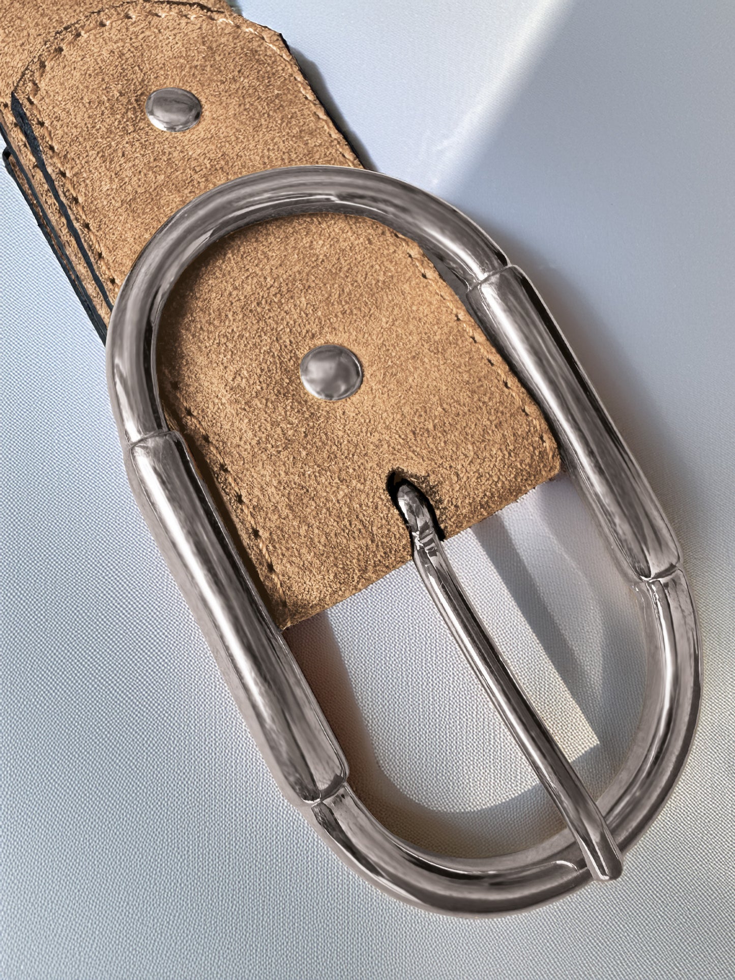 Goya – Sand Suede
