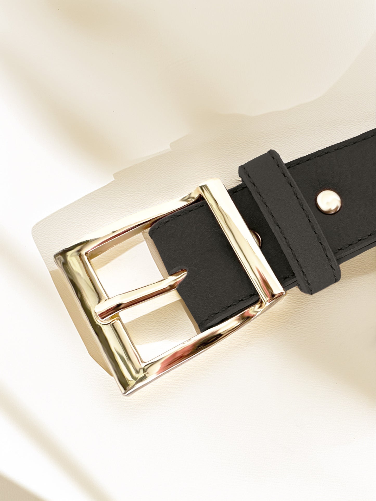 Loa – Black