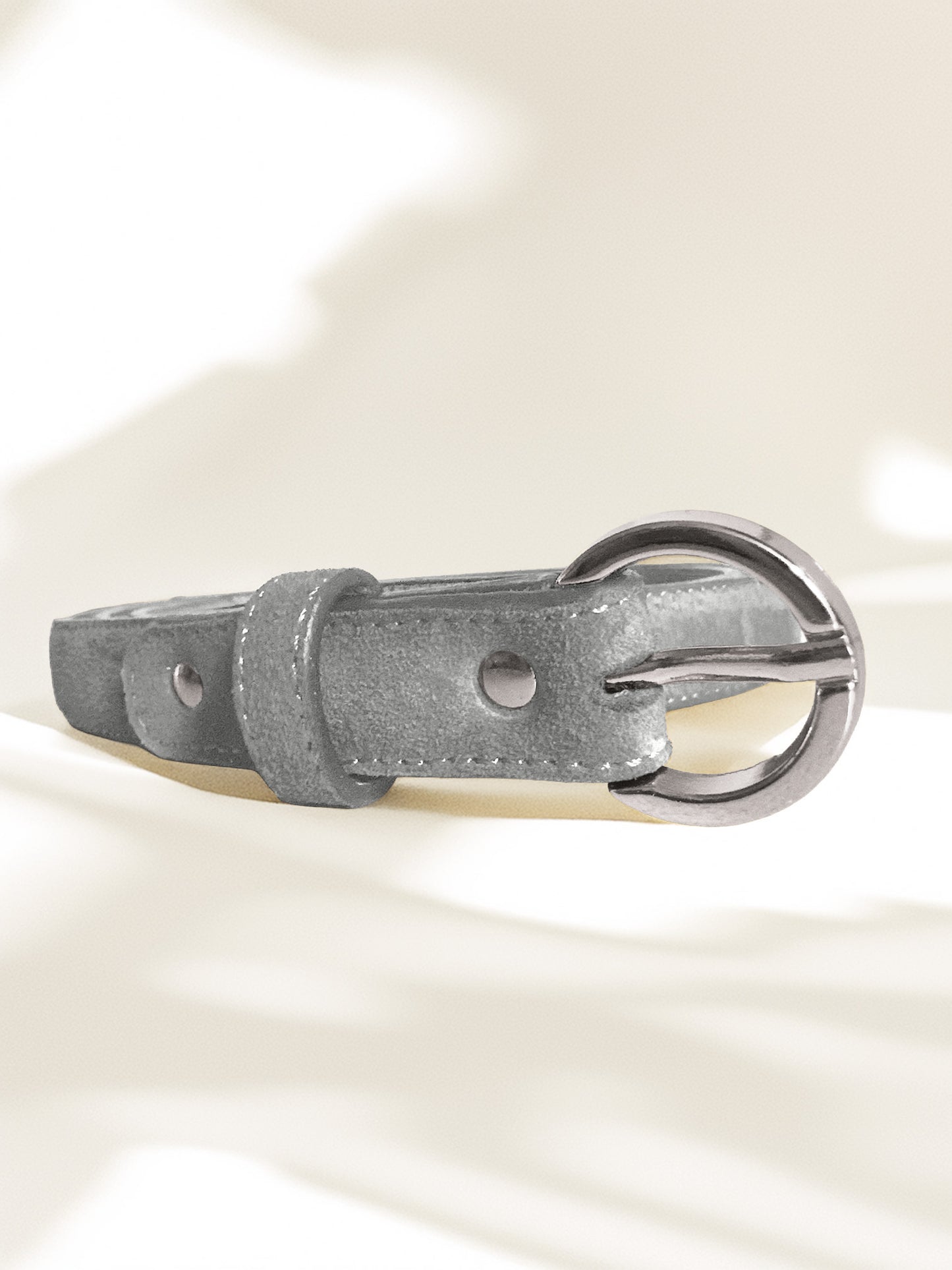 Lua – Graphite Suede