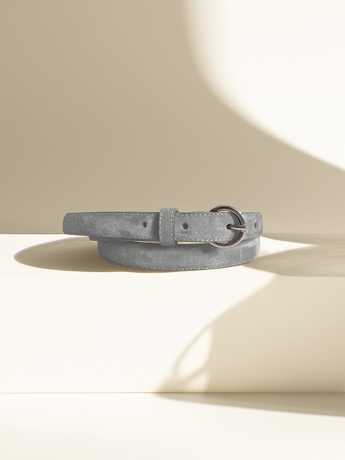 Lua – Graphite Suede