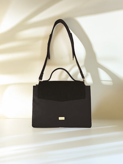 Maya - Black