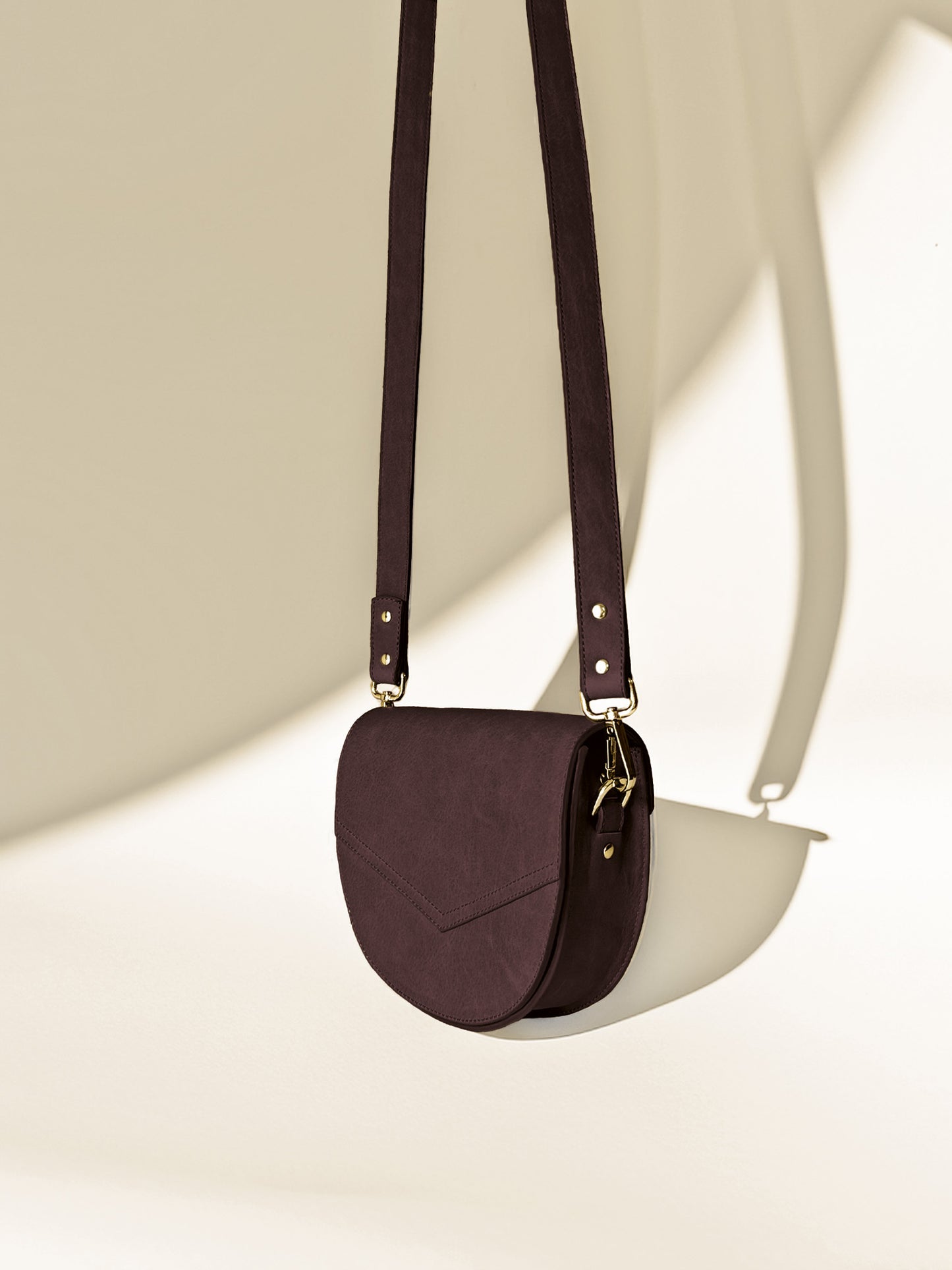 Xess - Dark Brown