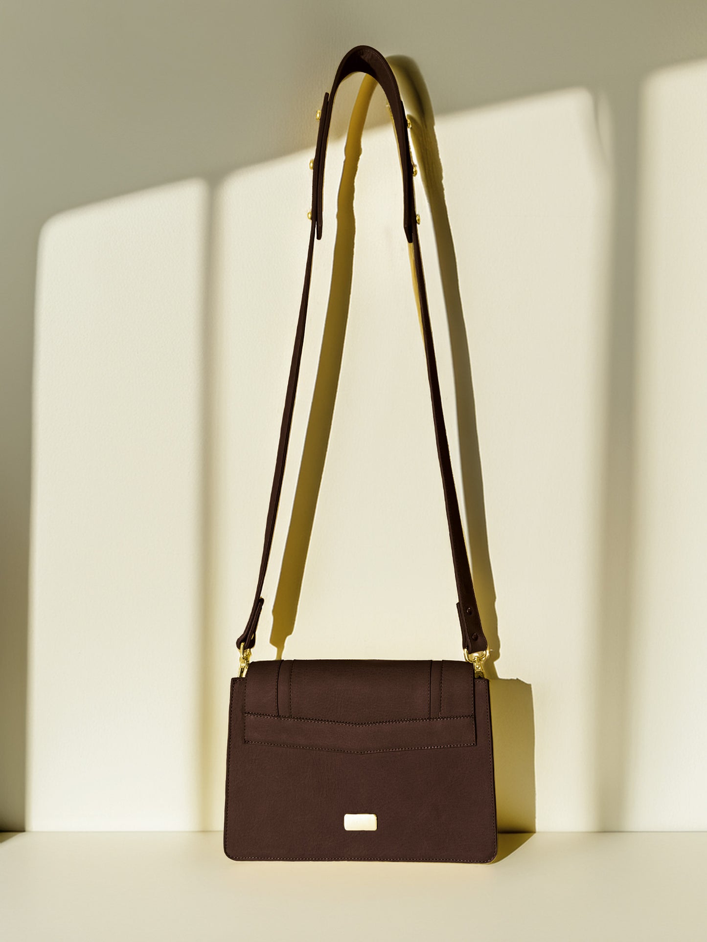 Yara - Dark Brown